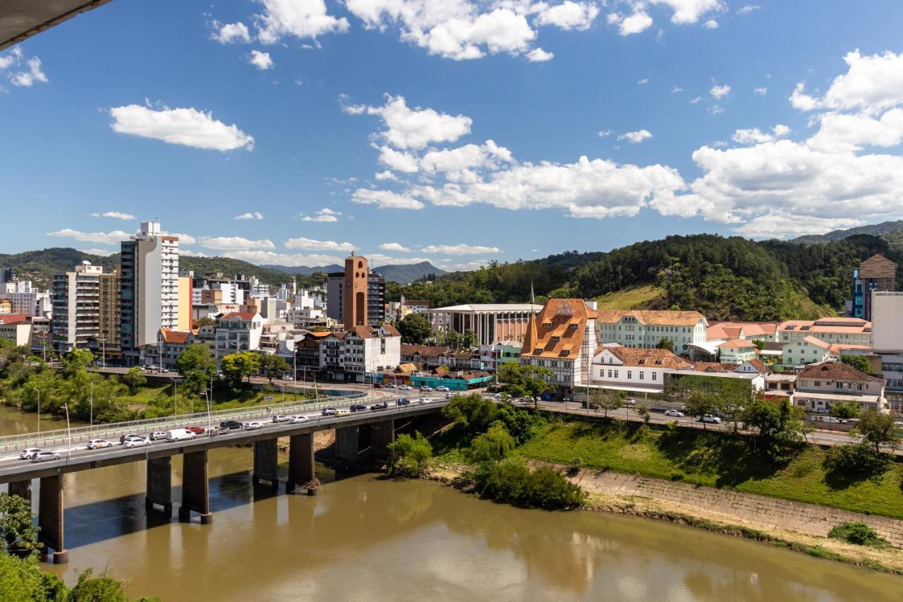 Hotel Blumenau Tower By Castelo Itaipava Esterno foto
