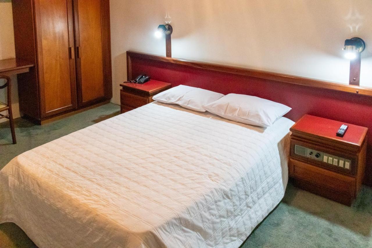 Hotel Blumenau Tower By Castelo Itaipava Esterno foto